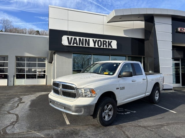 2017 RAM 1500 SLT
