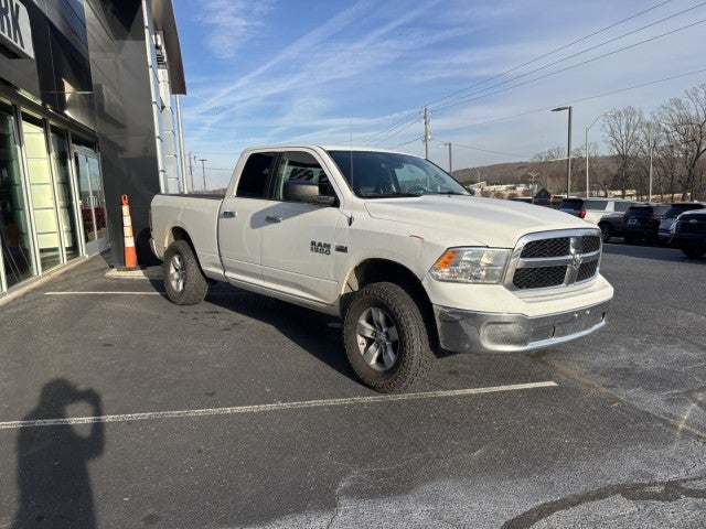 2017 RAM 1500 SLT