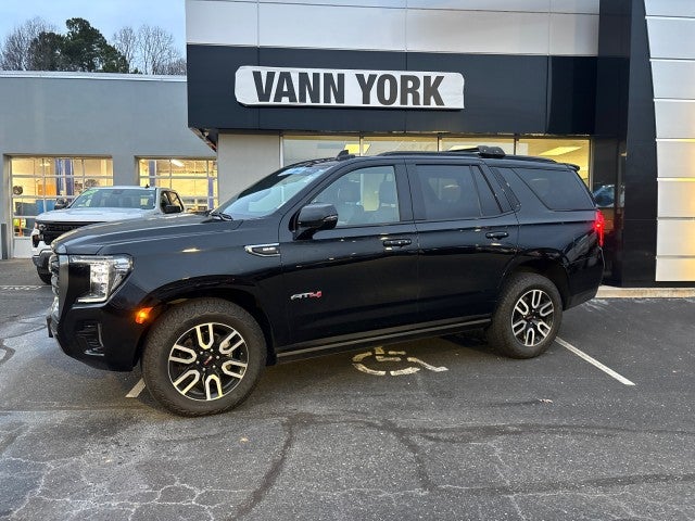 2023 GMC Yukon AT4