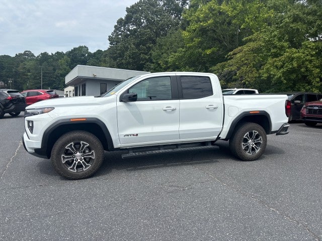 2025 GMC Canyon AT4