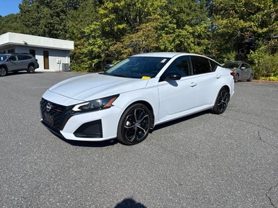 2023 Nissan Altima 2.5 SR