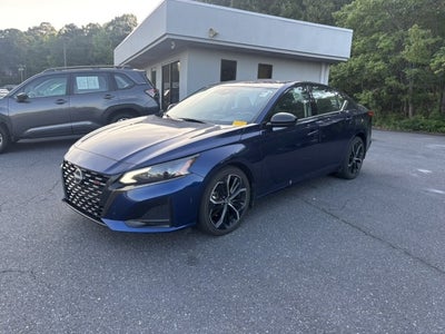 2023 Nissan Altima 2.5 SR