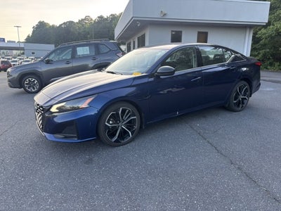 2023 Nissan Altima 2.5 SR