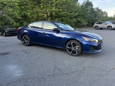2023 Nissan Altima 2.5 SR
