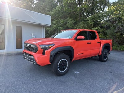 2024 Toyota Tacoma 4WD SR5