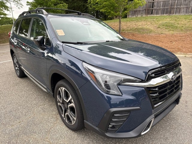 2024 Subaru Ascent Touring's photo