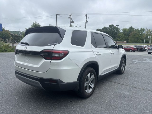 2024 Honda Pilot EX-L 8 Passenger