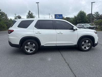 2024 Honda Pilot EX-L 8 Passenger