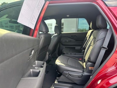 2024 Nissan Pathfinder Rock Creek