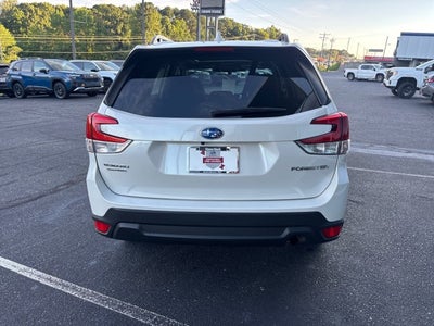 2022 Subaru Forester Premium