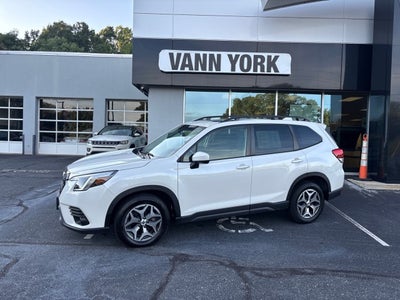 2022 Subaru Forester Premium