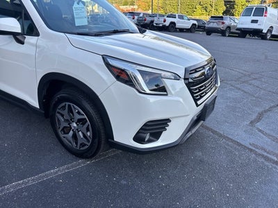 2022 Subaru Forester Premium