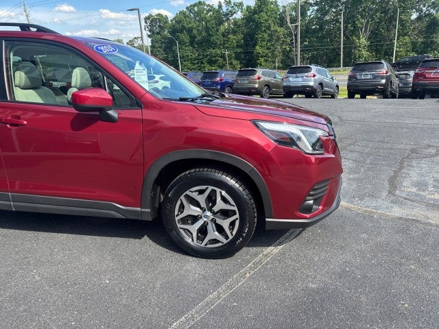 2024 Subaru Forester Premium