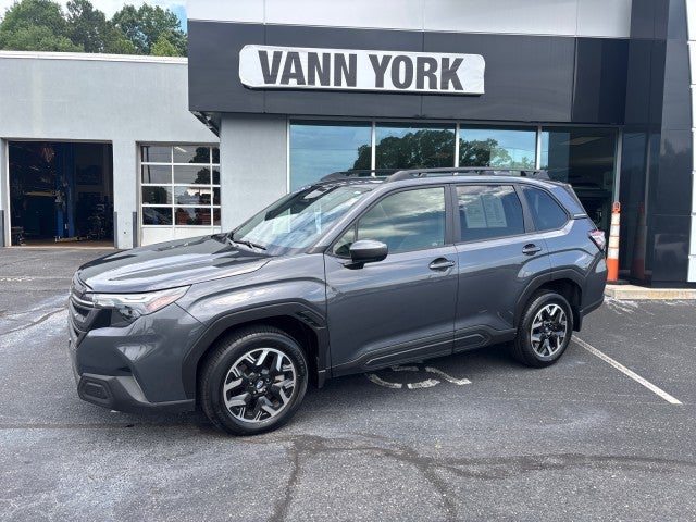 2025 Subaru Forester Premium