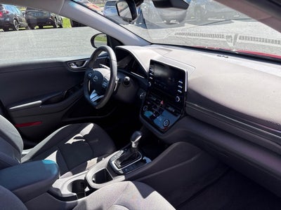 2022 Hyundai Ioniq Hybrid SE