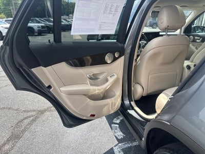 2021 Mercedes-Benz GLC GLC 300