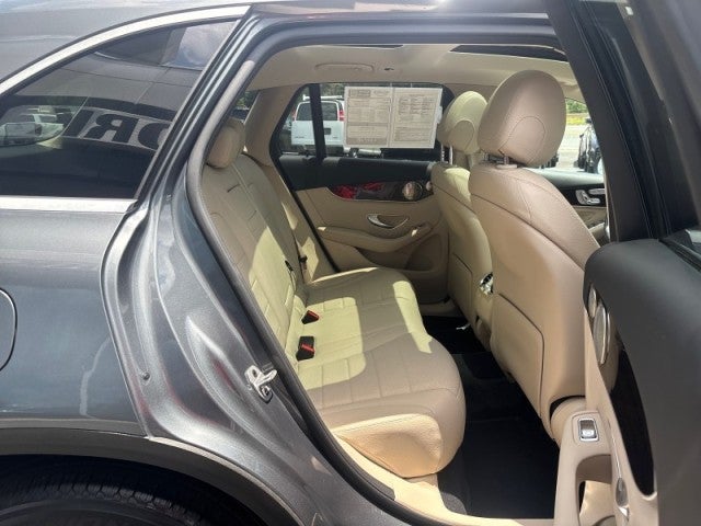2021 Mercedes-Benz GLC GLC 300