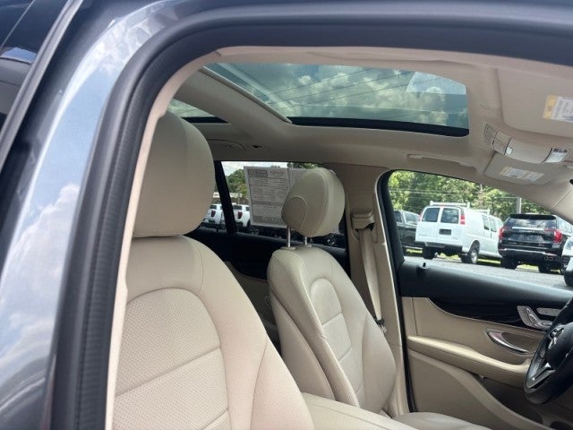 2021 Mercedes-Benz GLC GLC 300