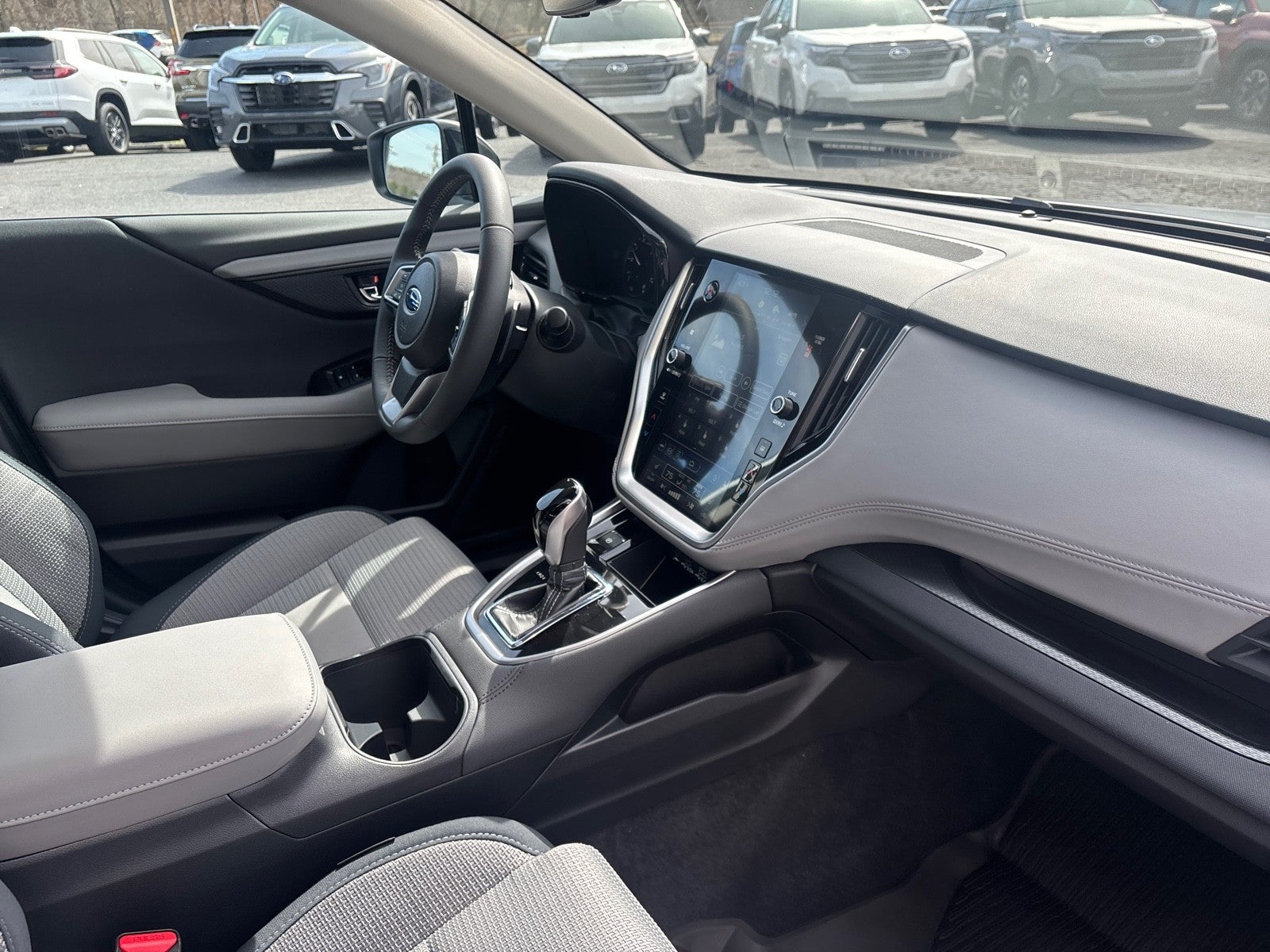 2025 Subaru OUTBACK Premium