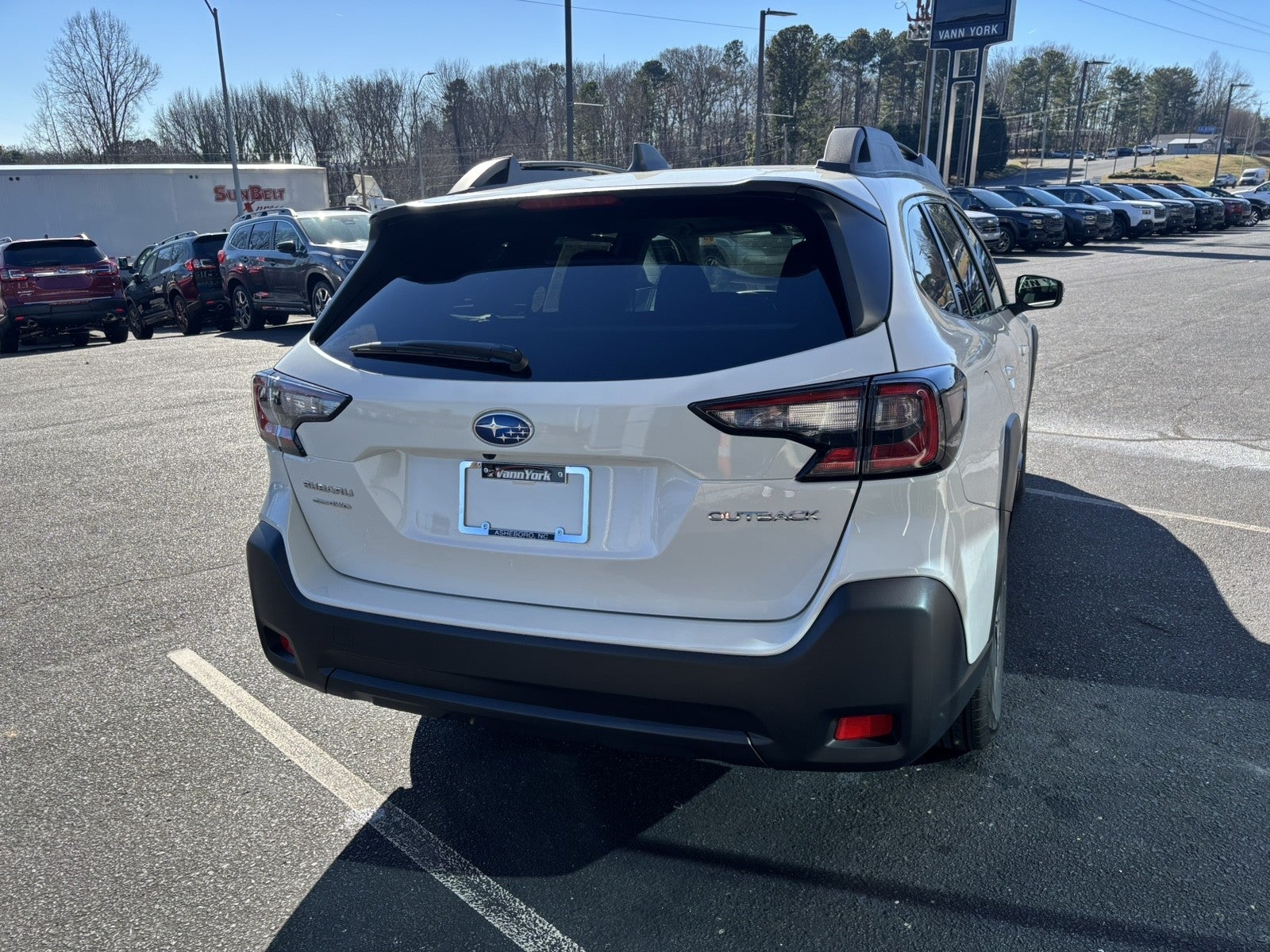 2025 Subaru OUTBACK Premium