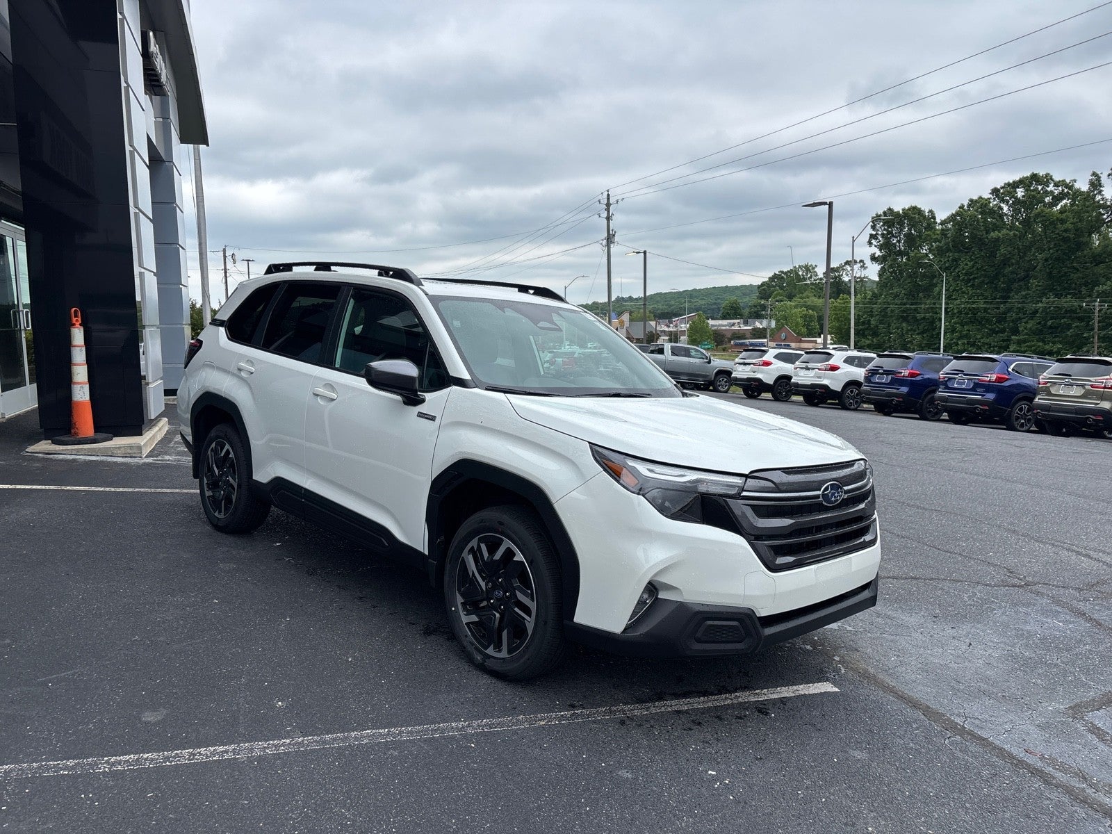 2026 Subaru FORESTER Premium Hybrid