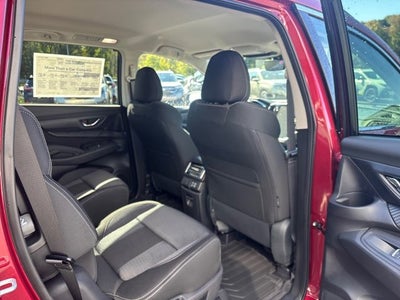 2025 Subaru ASCENT Premium 7 - Passenger