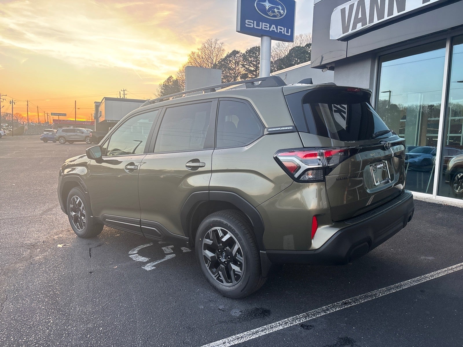 2025 Subaru FORESTER Premium