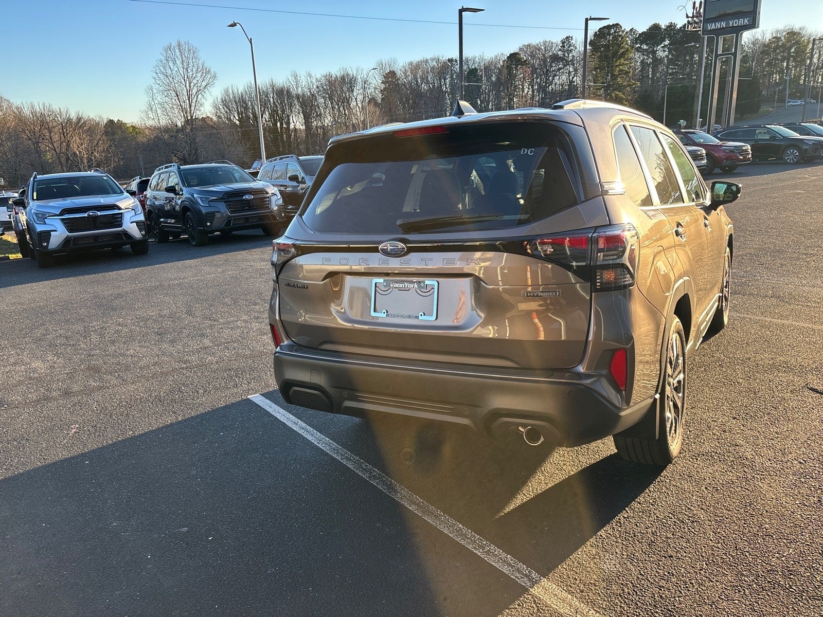 2025 Subaru FORESTER Touring Hybrid