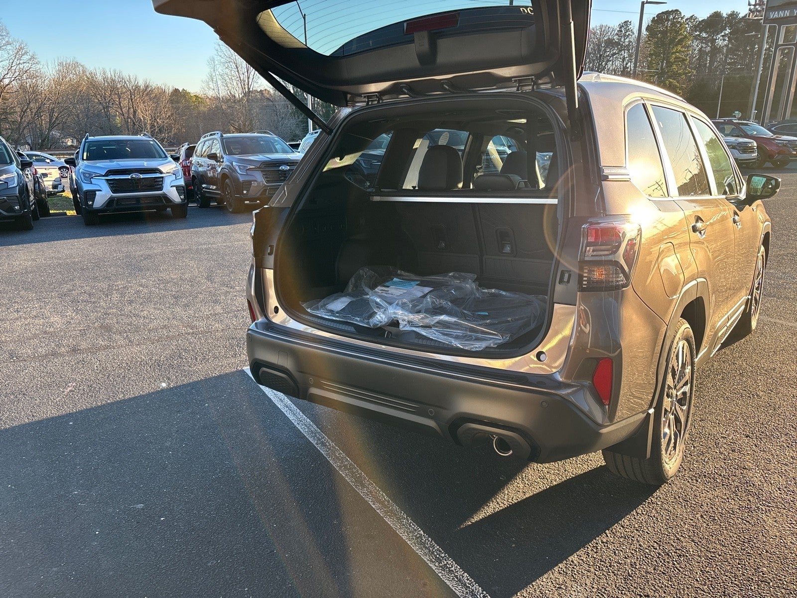 2025 Subaru FORESTER Touring Hybrid