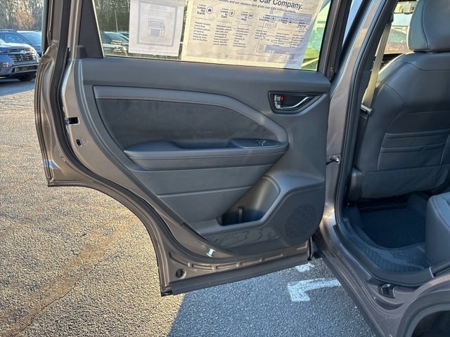 2025 Subaru FORESTER Touring Hybrid