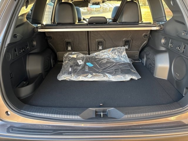 2025 Subaru FORESTER Touring Hybrid