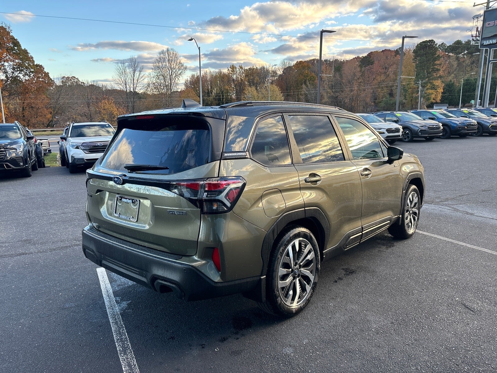 2025 Subaru FORESTER Touring Hybrid