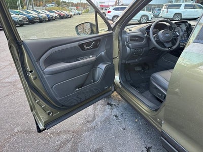 2025 Subaru FORESTER Touring Hybrid