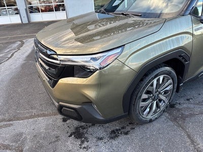 2025 Subaru FORESTER Touring Hybrid