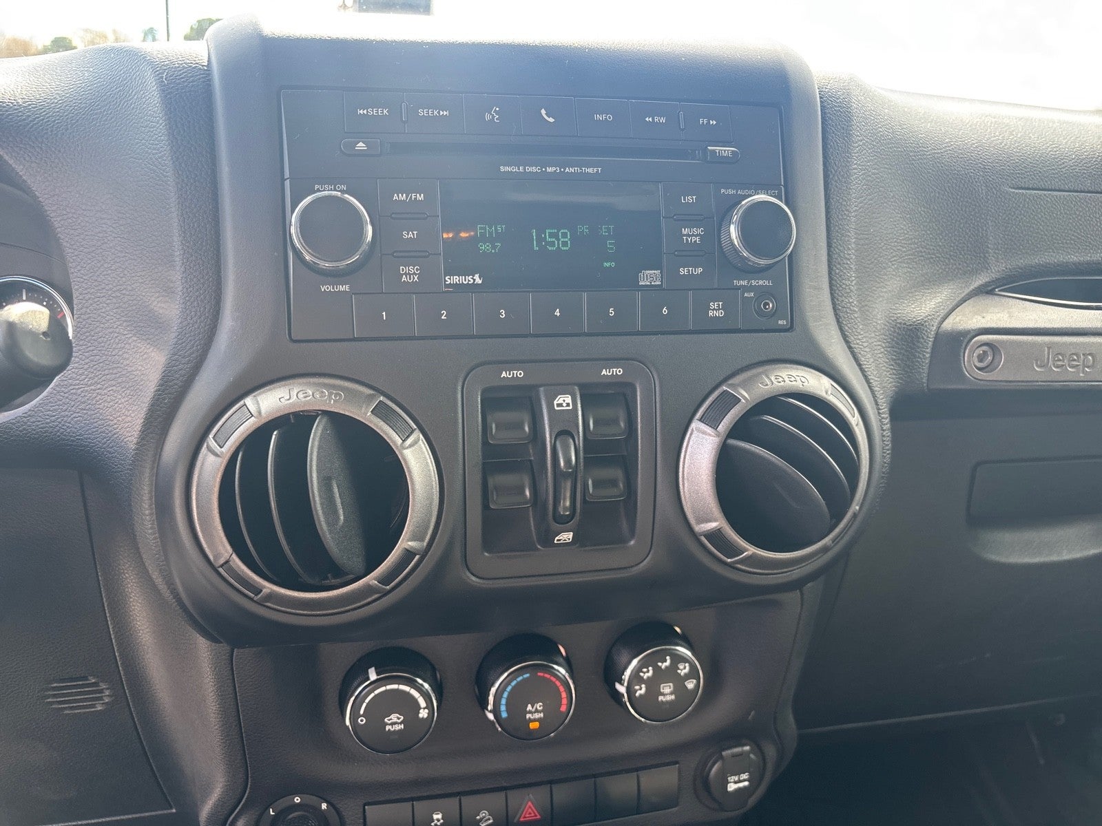 2018 Jeep Wrangler JK Unlimited Sport