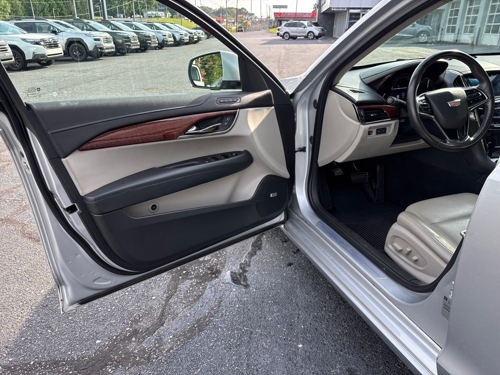 2017 Cadillac ATS Sedan Luxury RWD