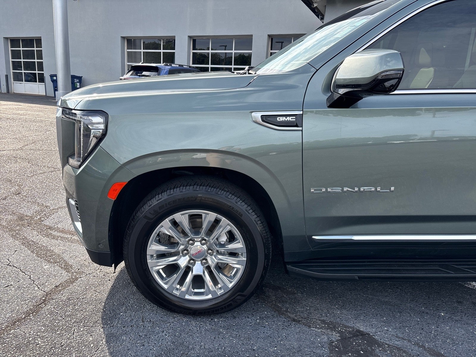 2024 GMC Yukon XL Denali