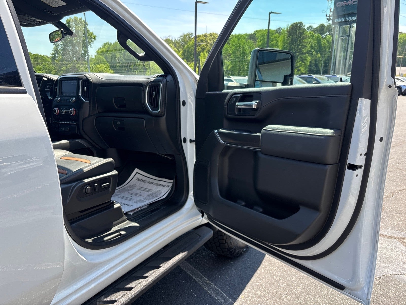 2022 GMC Sierra 2500HD AT4