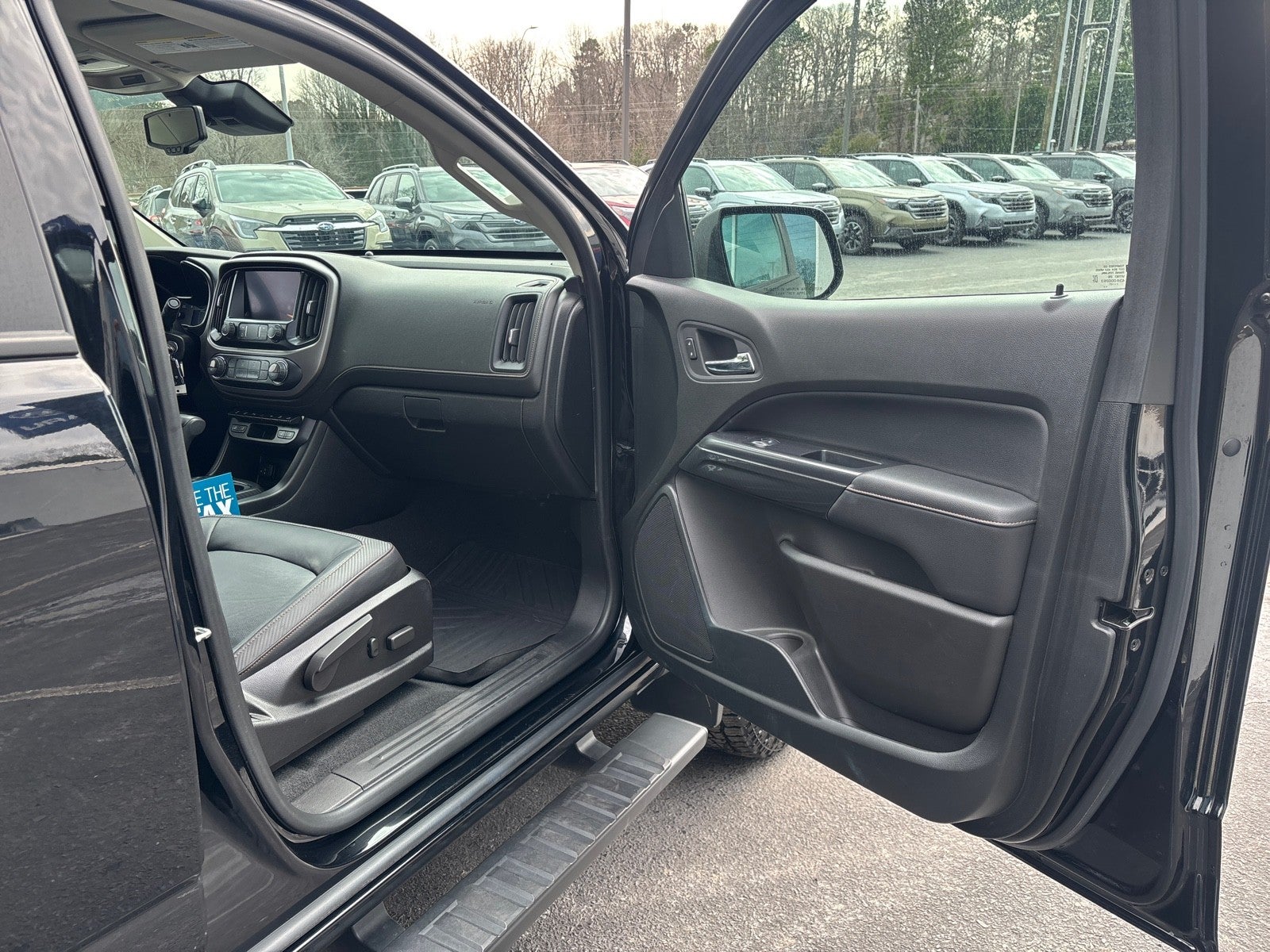 2021 GMC Canyon 4WD AT4 w/Leather