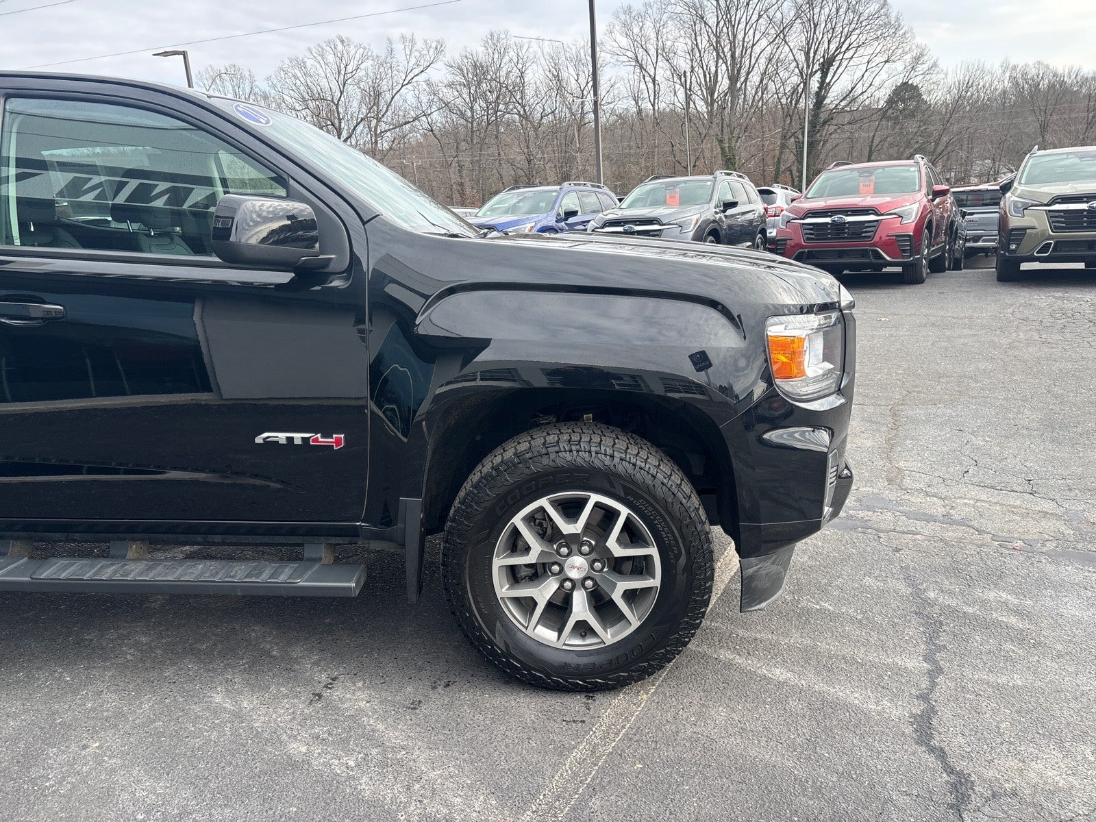 2021 GMC Canyon 4WD AT4 w/Leather