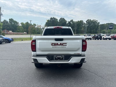 2025 GMC Canyon 4WD AT4