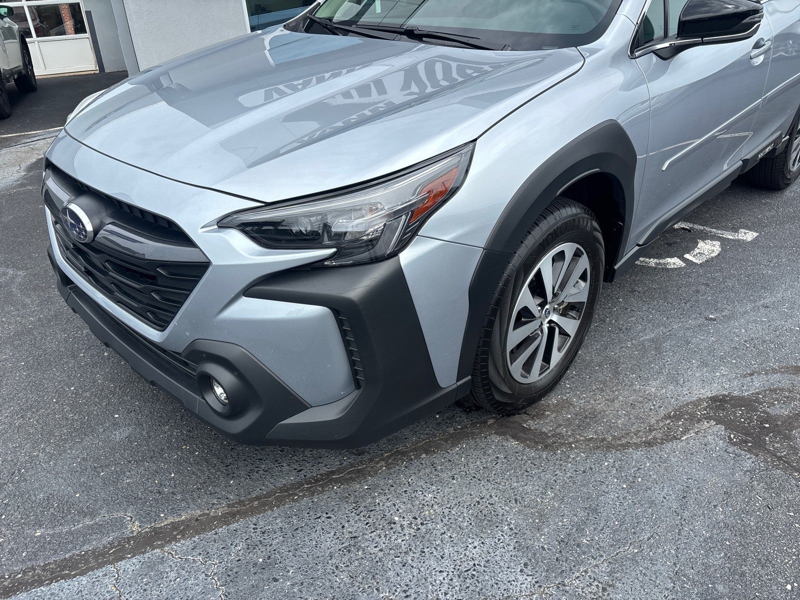 2025 Subaru Outback Premium