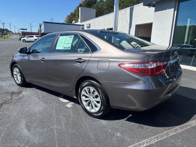 2017 Toyota Camry LE