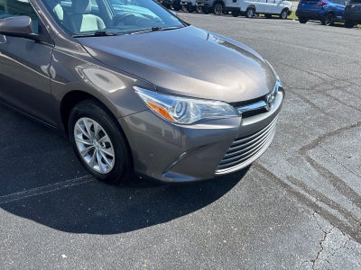 2017 Toyota Camry LE