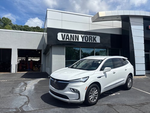 2022 Buick Enclave Essence