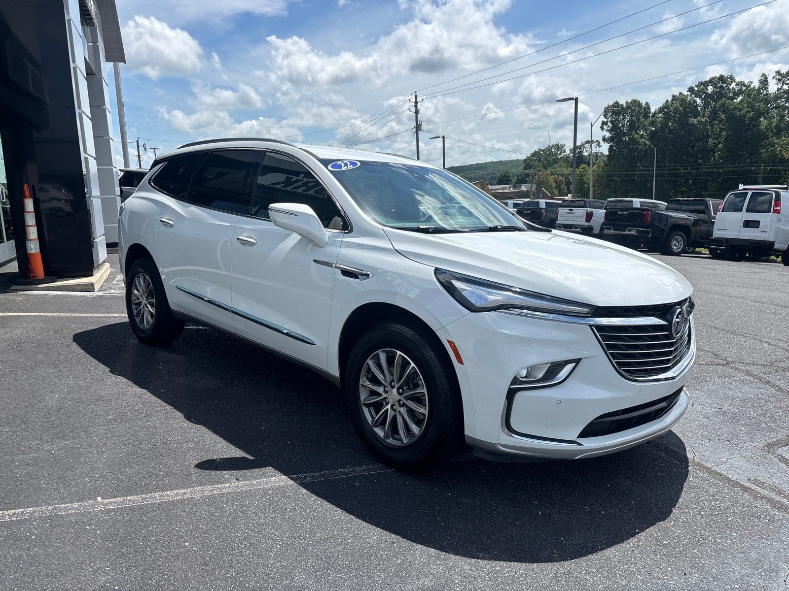 2022 Buick Enclave Essence