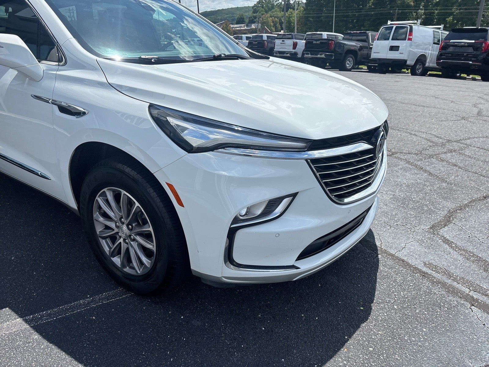 2022 Buick Enclave Essence