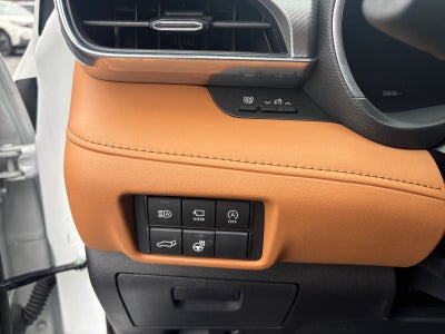 2024 Toyota Highlander Platinum