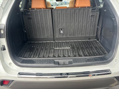 2024 Toyota Highlander Platinum