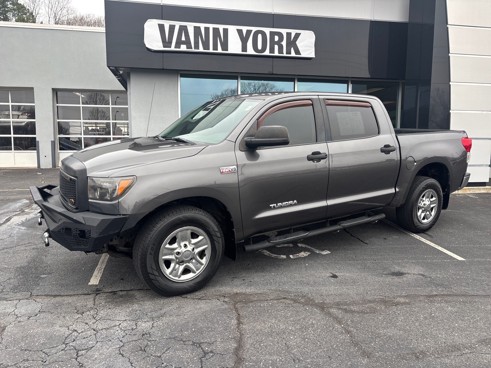 2011 Toyota Tundra 2WD Truck CrewMax 5.7L V8 6-Spd AT (Natl)